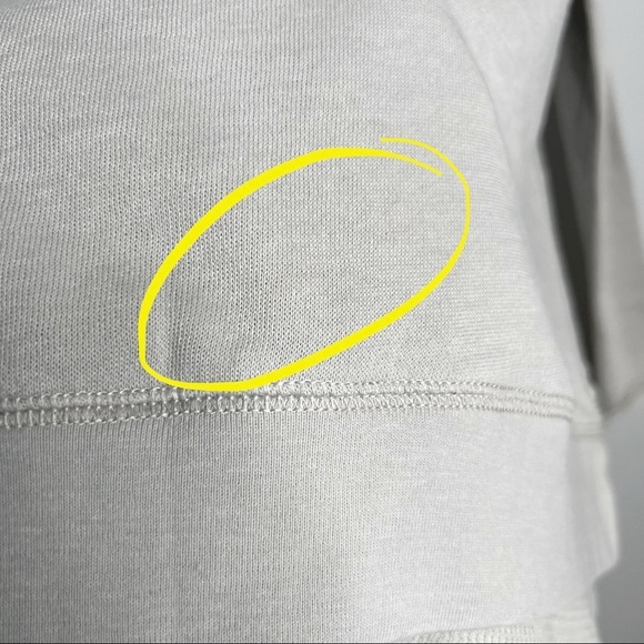 Aeropostale Gray Rose Print Thermal Trim Pullover Sweatshirt - Picture 12 of 12